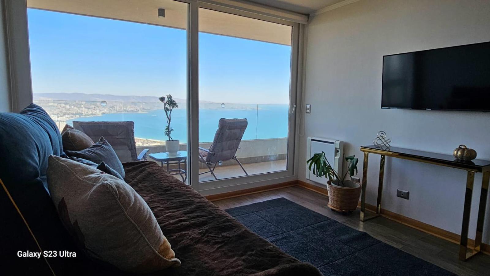 Apartamento Espectacular Departamento En Renaca - Vina Con Hermosa Vista Al Mar Y Piscina Temperada